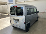 ホンダセンシング装着車となっております。衝突軽減ブレーキ、誤発進抑制機能、歩行者事故低減ステアリング、路外逸脱抑制機能、アダプティブクルーズコントロール、車線維持支援システム他、安全運転を幅広く支援。