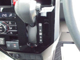 ☆走りもスムーズ!無段階変速のCVTです(^^♪燃費にも貢献しています♪