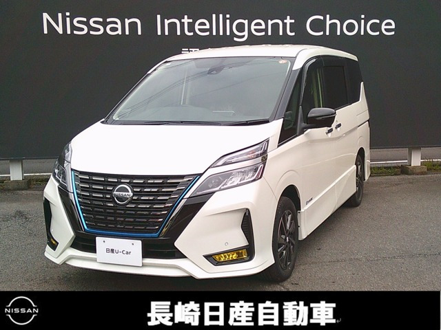 セレナ 1.2 e-POWER ハイウェイスターV アーバンクロム 