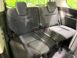 3列目シートはもちろん状態良好☆大人でもゆったりと座って頂けますので、大人数でのお出かけもラクラクです♪ご家族で、気の知れた仲間で、ドライブに行くのが楽しみですね♪