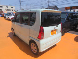 左後ろからの画像です!日々お買い得車両続々入庫しております!