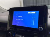 ブルートゥースに接続することにより、スマホに入ったお気に入りの音楽を車内で楽しむことができます♪あると本当に便利な機能になっています!