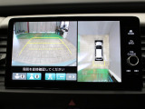 【マルチビューカメラシステム】車両の前後,左右4つのカメラで映した周囲の映像をナビゲーション画面に表示します♪停めにくい駐車場や狭い道路でもドライバーの死角を減らすことで運転をサポート!