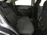 ゆとりある広々とした車内空間は、ドライブを始め買い物やレジャーなど、幅広く活躍します。一人でもみんなとでもお出かけを楽しみましょう!