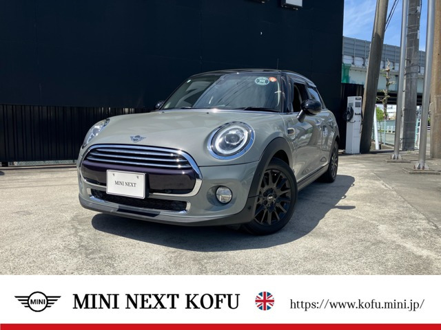 ミニ クーパー 5ドア DCT