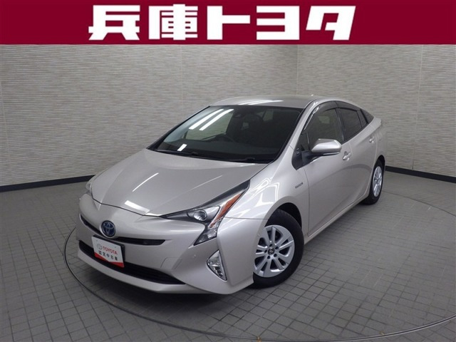 プリウス 1.8 S セーフティ プラス 