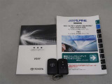 キーを取り出さずにドアを施錠&解錠。クルマの始動も可能です。