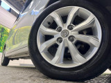 【純正14インチアルミホイール】外観にマッチした純正アルミホイールを装着しております。各種社外アルミホイールや、スタッドレスタイヤも取扱いしております。是非ご相談ください♪