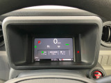 ホンダセンシング装着車となっております。衝突軽減ブレーキ、誤発進抑制機能、歩行者事故低減ステアリング、路外逸脱抑制機能、アダプティブクルーズコントロール、車線維持支援システム他、安全運転を幅広く支援。