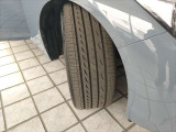 サマータイヤBSレグノGRーXⅢ245-40R19装着です。