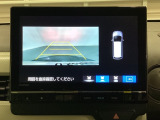 バックでの車庫入れも安心です! リアカメラが付いているバックモニター付のナビを装備しております。バンパーについているソナーや、操作線もついており距離感も画面から確認できます。