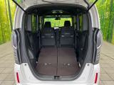 後席を格納すると、これだけの広さが!シーンに合わせたシートアレンジで、大きな荷物も積むことが出来ます♪