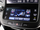 使いやすさや安全性を追求したステアリング周り!高級車ゆえにスイッチ類が多いのも特徴ですね!考え尽くされた配置ですぐに使いこなす事が出来ますのでご安心下さい!是非、体感してみて下さい!!