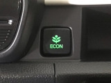 ★ECONスイッチ★ エコドライブを加速しよう!スイッチをONにすると、運転の仕方によるロスを抑え込み燃費をよくするようクルマが頑張ります(*^ー^*)燃費向上にチャレンジ♪