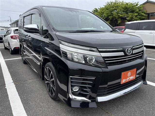 トヨタ ヴォクシー 