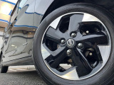 【純正14インチアルミホイール】外観にマッチした純正アルミホイールを装着しております。各種社外アルミホイールや、スタッドレスタイヤも取扱いしております。是非ご相談ください♪