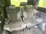 3列目シートはもちろん状態良好☆大人でもゆったりと座って頂けますので、大人数でのお出かけもラクラクです♪ご家族で、気の知れた仲間で、ドライブに行くのが楽しみですね♪