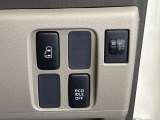 【パワースライドドア】スマートキーや運転席のスイッチでスライドドアの開閉が可能♪電動だから力を入れてドアを開ける必要が無く、小さいお子様でも、重い荷物を持っている時もラクに開け閉めできます♪