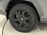 タイヤサイズは225/60R18!純正アルミホイール!納車前の点検時にタイヤ交換させていただきます!