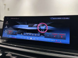 フロントシートはヒーターとベンチレーション付です。ステアリングヒーターも装備されております。