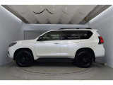 ランドクルーザープラド 2.7 TX Lパッケージ マットブラック エディション 4WD 