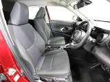 ゆったり室内で運転もしやすいです♪使い勝手の良い配置も考えられています!!
