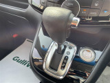 【 シフト 】シフトも操作しやすく快適なドライブを楽しんでいただけます♪