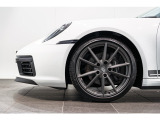 20/21インチ Carrera S ホイール搭載です。