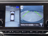 車の上から見下ろしたような360度見えるアラウンドビューモニター搭載してます!狭い駐車場や暗い場所でも安心して駐車出来ます!