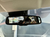 アラウンドビューモニターの表示や、後続車両の眩しいヘッドライトを軽減してくれます♪
