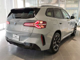 BMWプレミアムセレクション前橋では、高年式低走行モデルからMモデル、年式が経ちなかなかディーラーでは見かけないモデルまで幅広いラインナップで認定中古車を取り扱っております。品質に自信があります。