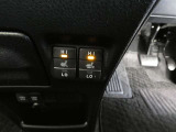 運転席と助手席には寒い時にうれしいシートヒーターが装備されてます。