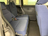 乗る人みんなが心地よく過ごせるよう、後席スペースにもゆとりを確保しました。