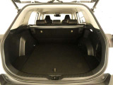 広々としたラゲージスペースを備えています。大きなものや長さのある荷物もしっかりと積み込めます。