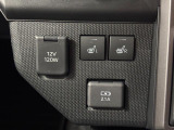 寒い冬に大活躍のシートヒーターが運転席と助手席についています♪シートぽっかぽか♪
