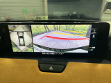 【360&deg;ビューモニター】専用のカメラにより、上から見下ろしたような視点で360度クルマの周囲を確認することができます☆死角部分も確認しやすく、狭い場所での切り返しや駐車もスムーズに行えます。