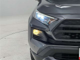 消費電力が少なく長寿命のLEDヘッドライトとイエローLEDフォグ!