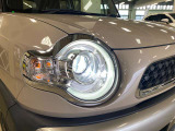 LEDヘッドライト装備で夜道もスッキリとした視界で安心して運転出来ます!