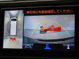 バックガイドモニターを装備しています、車庫入れもラクラクです。パノラミックビューモニターを搭載しています、上からの画像も表示されます。