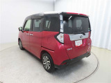 展示車はお客様のお住いの近くのネッツトヨタ石川のお店まで移動も可能です。最寄りの店舗までお気軽にご相談ください。