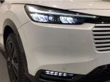 【LEDヘッドライト】ディスチャージヘッドライト(HID)と同等の明るさで、夜道や雨天走行が明るく視界良好!! フォグライトも装備で、安心感さらにUPです♪安心ドライブを楽しんで下さい♪