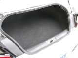 トランクルームもひろびろです。お出かけにも大活躍です!荷物も楽々積み込めます。