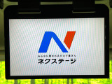 【フリップダウンモニター】大画面モニターで後席でもエンタメをお楽しみいただけます。小さなお子様にも大人気の装備です♪