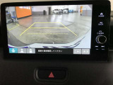 バックガイドモニターで、後方を確認しながら安心して駐車することができます。運転初心者も熟練者も必須の機能ですよ!