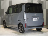 色々なお店で販売しているHonda車ですが、アフターサービスも全てお任せ頂けるのは「HondaCars正規販売店」だけ!ご納車後もお住まいの地域の販売店にて アフターサービスをお任せいただけます。
