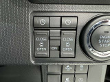 両側電動スライドドアで狭い所でも乗り降り楽々です!