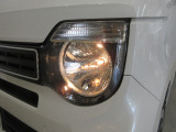 ヘッドライトはハロゲンライトを装備!明るいヘッドライトは暗い夜道で効力を発揮します!