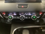 運転席・助手席とそれぞれシートヒーターがついてます。寒い冬には嬉しい機能です!