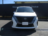 こちらの車両は当社新車部門で使用していた社用車が入荷したものです。