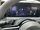 メーター内で様々な車の設定やデータの確認もできちゃいます!
